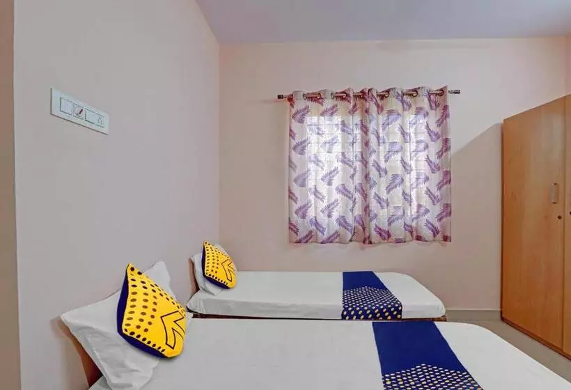 ホテル Spot On 81069 New Mysore Stays