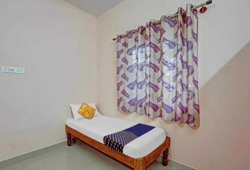 ホテル Spot On 81069 New Mysore Stays