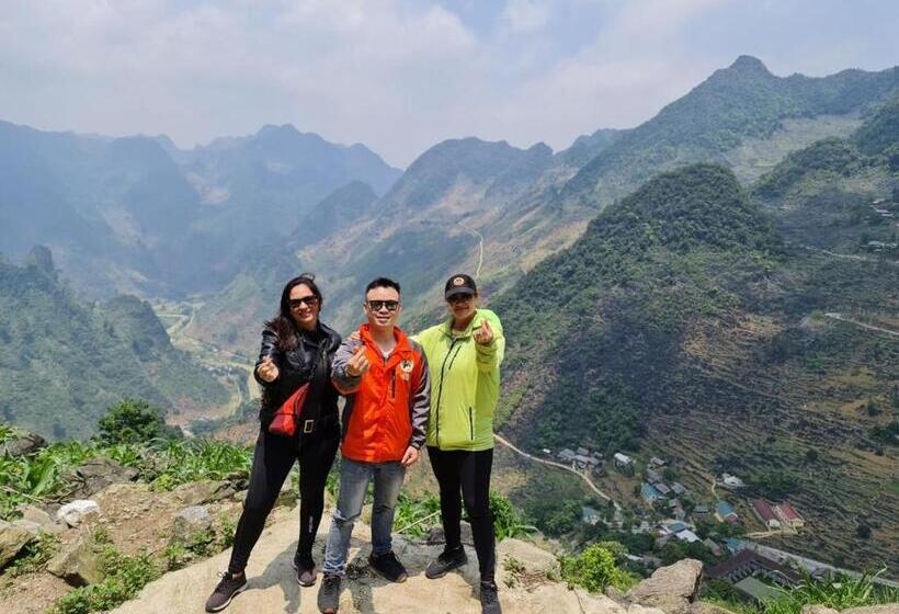 Min S Ha Giang Hostel