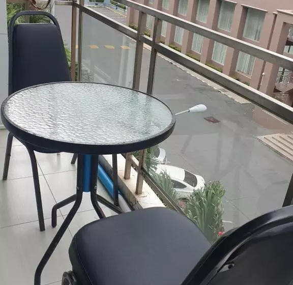 Majatalo Neo2 Condo Jomtrin Beach