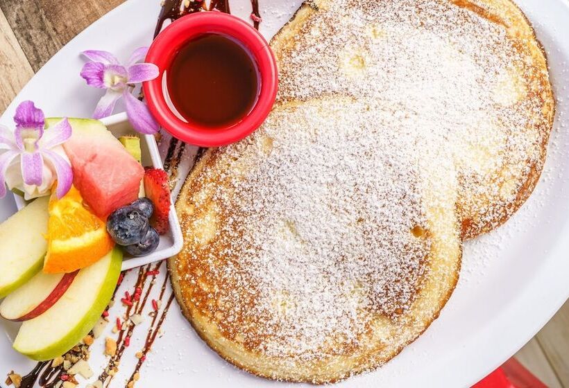 پانسیون Red Flamboyan Guesthouse And Restaurant