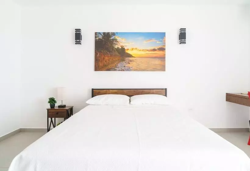 پانسیون Red Flamboyan Guesthouse And Restaurant