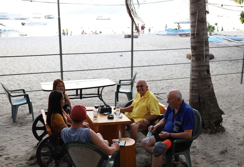 Hotel Arizona Beach Resort, Subic Bay, Philippines 2200