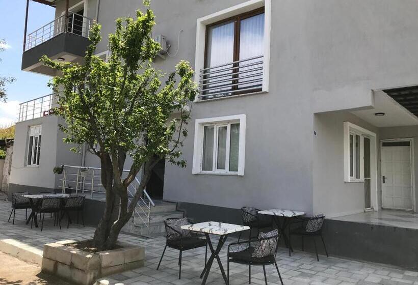 Отель Bavella Boutique