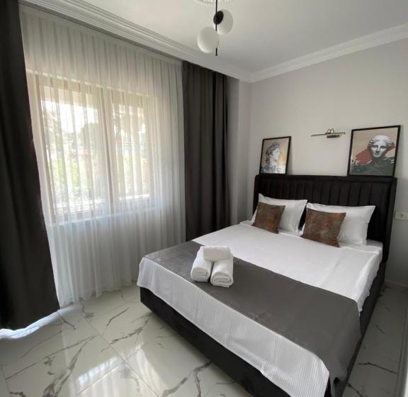 Отель Bavella Boutique