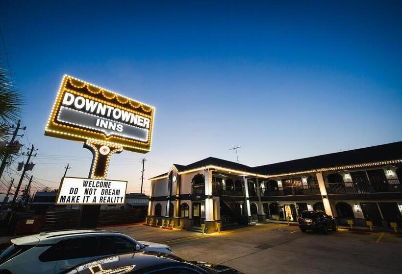 Отель Downtowner Inns Houston Downtown & Convention Center