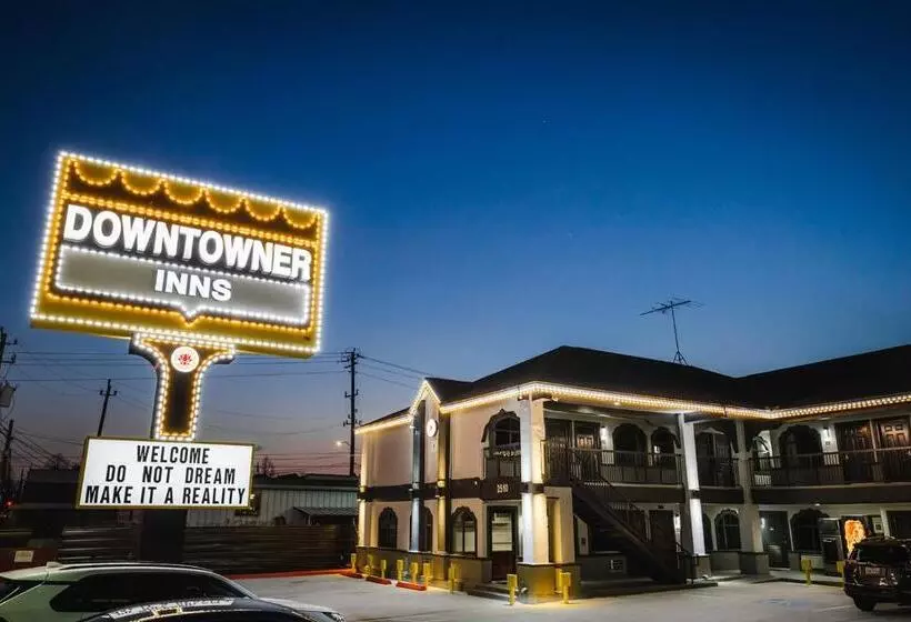 هتل Downtowner Inns   Houston Downtown & Convention Center