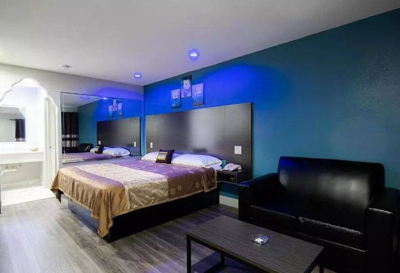 هتل Downtowner Inns   Houston Downtown & Convention Center