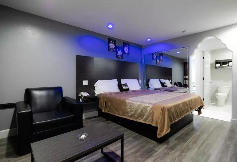 هتل Downtowner Inns   Houston Downtown & Convention Center