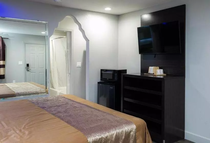 هتل Downtowner Inns   Houston Downtown & Convention Center