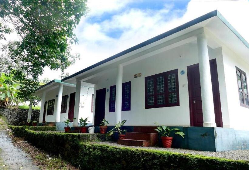 בית מלון כפרי Mountain View Cottage Mankulam