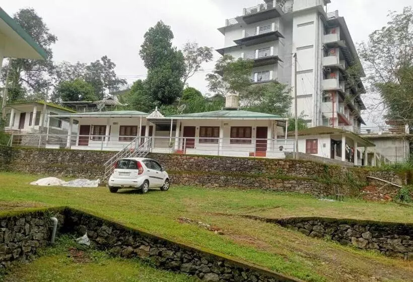 Hotelli Mountain View Cottage Mankulam