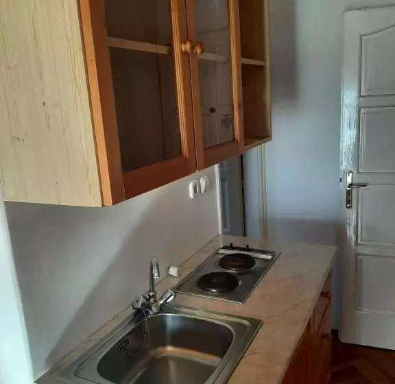 Aamiaismajoitus (B&B) Magyar Csárda és Vendégház