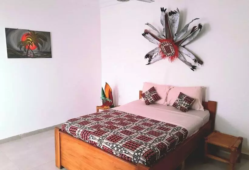 Hotelli Blue Palm Resort Ghana