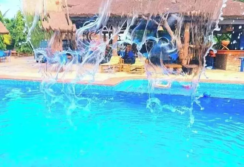 Hotelli Blue Palm Resort Ghana