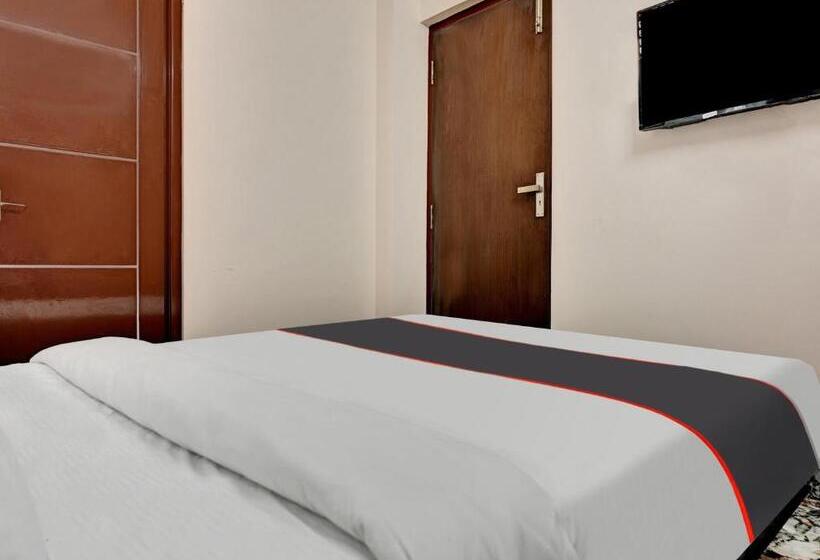 ホテル Collection O Grand Moon Light