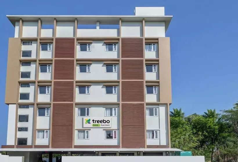 Hotelli Treebo Rushi Grand