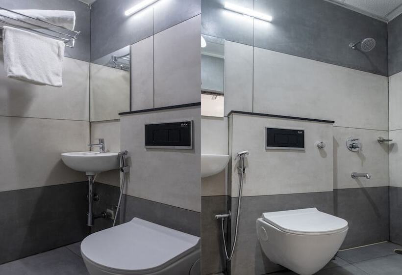 Hotel Treebo Rushi Grand