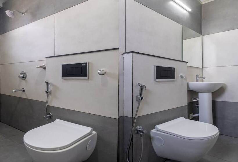 Hotel Treebo Rushi Grand