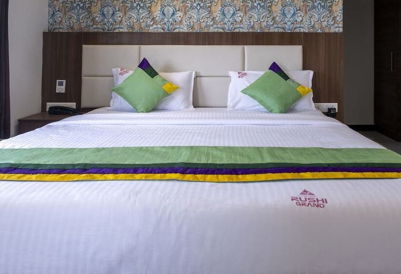 Hotel Treebo Rushi Grand