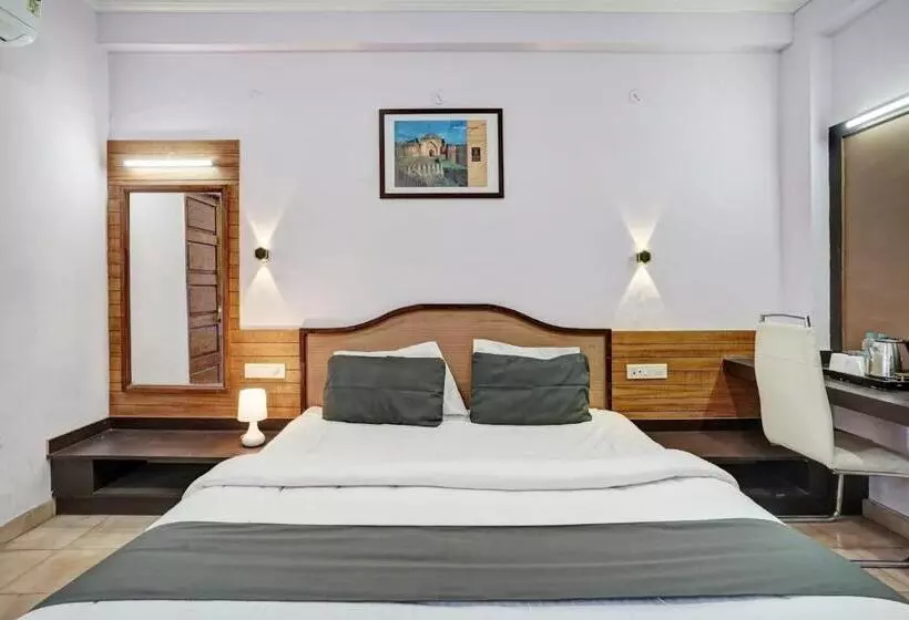 Hotel Veda Comforts