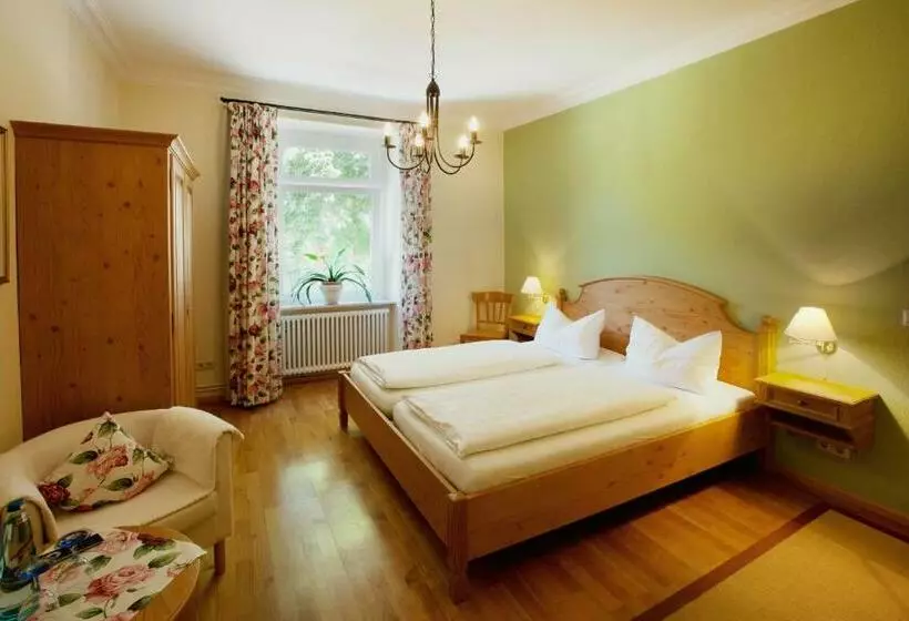 Retkeilymaja Gasthaus Sternen Post