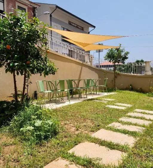 تختخواب و صبحانه Vila Julieta Guesthouse