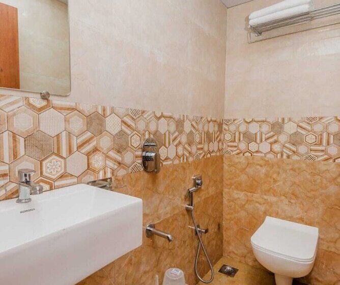 酒店 Purple Orchid