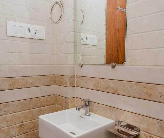 酒店 Purple Orchid