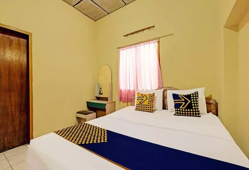 Spot On 92408 Hotel Renata 2