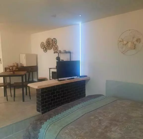 ペンション Le Mistral Auvergnat