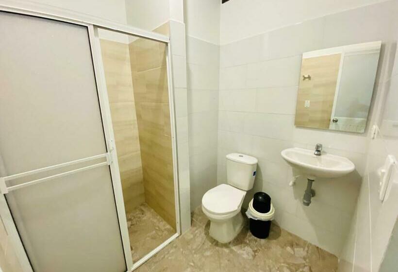 膳宿费 Villa Paraguay