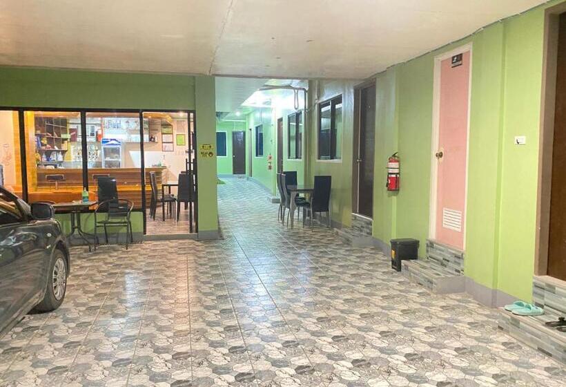 Retkeilymaja Guiding Lights Inn