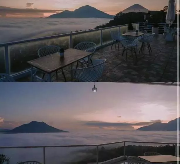 Devanora Hotel & Resto