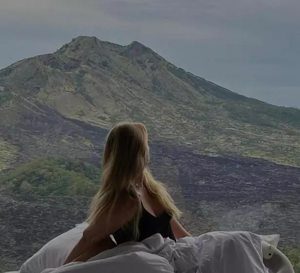 Devanora Hotel & Resto