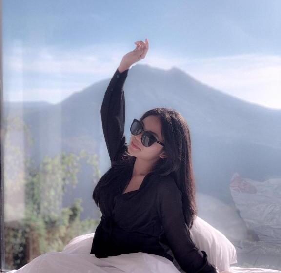 Devanora Hotel & Resto