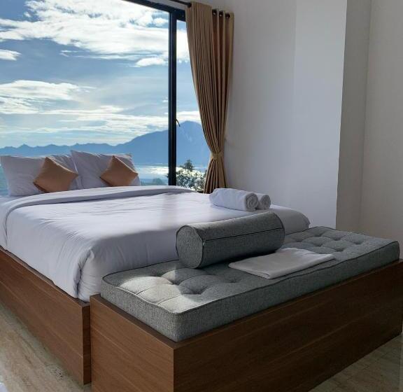 Devanora Hotel & Resto