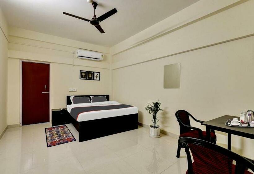 Hotel Queen S Residency