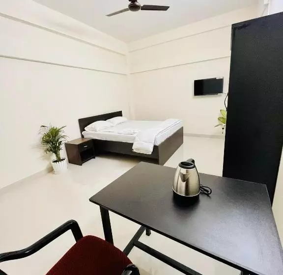 Hotelli Queen S Residency