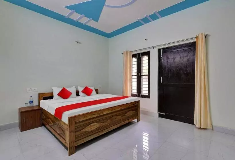 Hotelli Oyo Flagship 81044 Mid Mountain