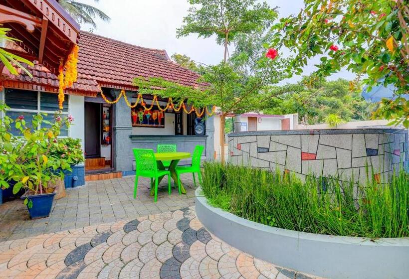 فندق O Poptavern Heritage