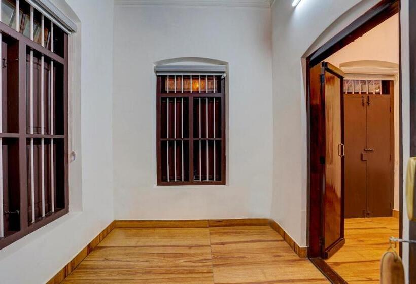 فندق O Poptavern Heritage