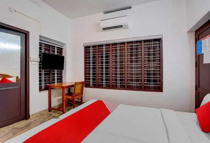 هتل O Poptavern Heritage