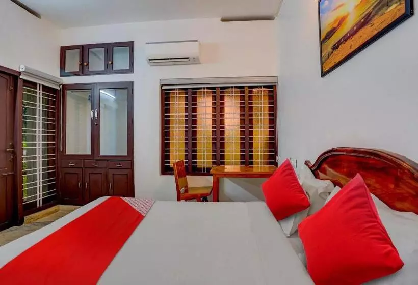 هتل O Poptavern Heritage