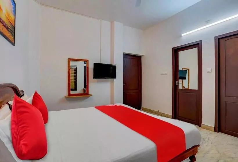 هتل O Poptavern Heritage