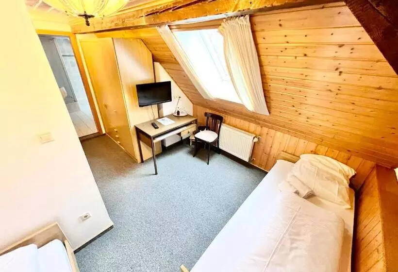 ペンション Gepflegtes Gästehaus Steinweg