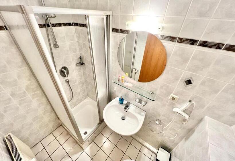 بنسيون Gepflegtes Gästehaus Steinweg