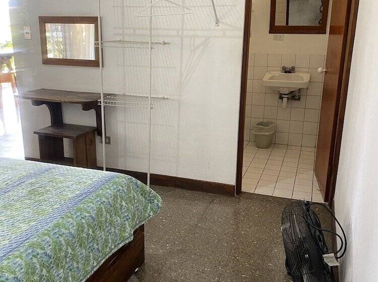 هتل Del Aserradero