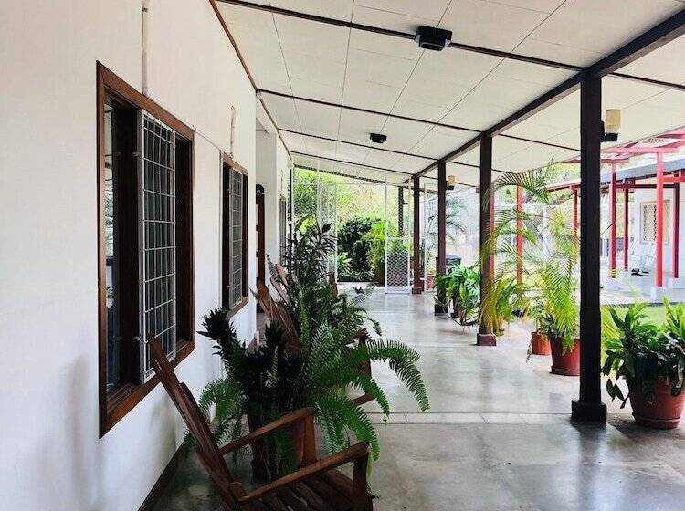 هتل Del Aserradero