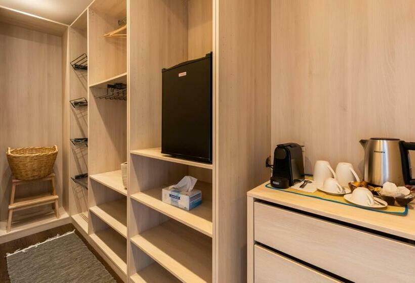 住宿加早餐  Fab S House